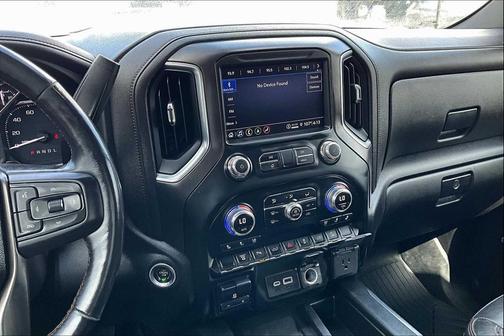 Summit White 2022 GMC Sierra 2500 AT4