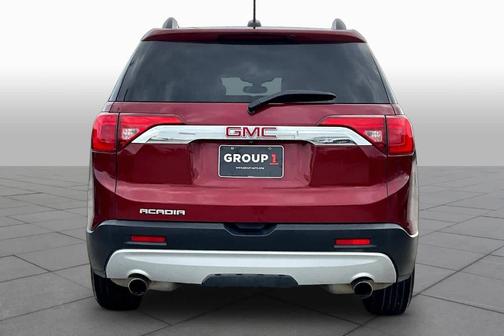 2017 GMC Acadia SLE-2