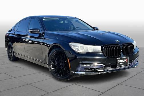 2016 BMW 740 i