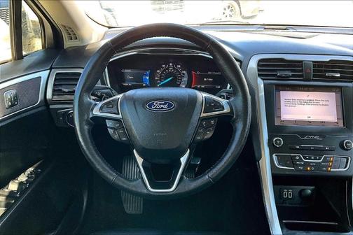 2019 Ford Fusion SEL