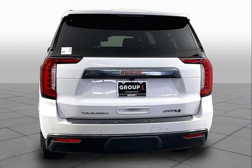 White Frost Tri-Coat 2023 GMC Yukon XL AT4