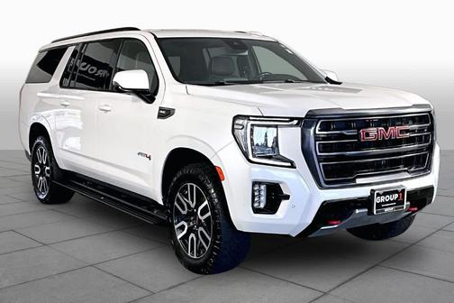 White Frost Tri-Coat 2023 GMC Yukon XL AT4