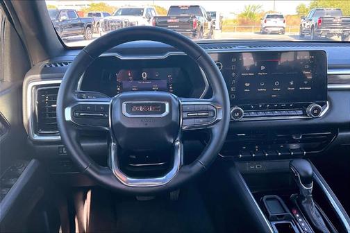 Sterling 2023 GMC Canyon Elevation