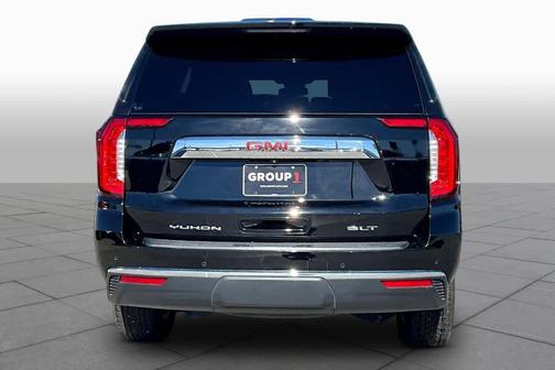 Onyx Black 2024 GMC Yukon SLT