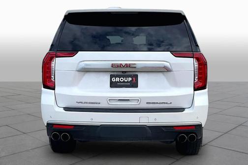 White Frost Tri-Coat 2023 GMC Yukon XL Denali