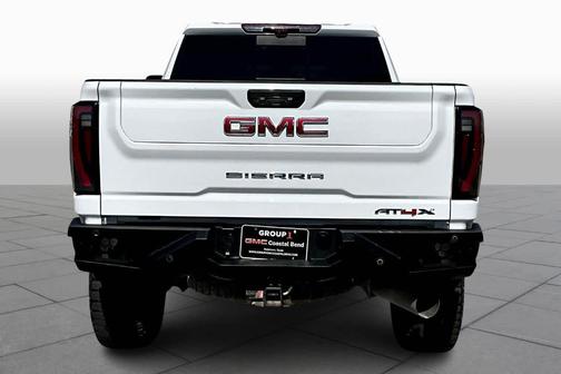 2024 GMC Sierra 2500 AT4X