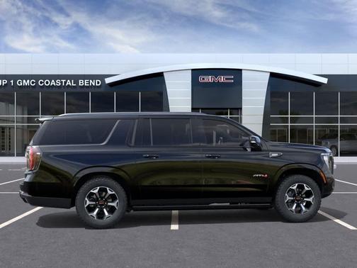 GBA/ONYX BLACK 2026 GMC Yukon XL 4WD AT4