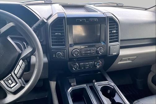 Oxford White 2018 Ford F-150 XL