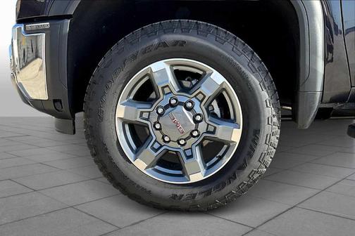 2025 GMC Sierra 2500 SLT
