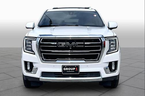 White Frost Tricoat 2022 GMC Yukon XL SLT