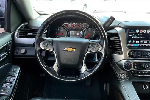 2020 Chevrolet Suburban LT