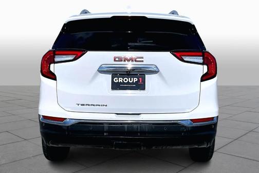 Summit White 2022 GMC Terrain SLT