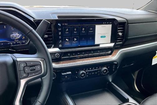 Summit White 2025 Chevrolet Silverado 2500 LT