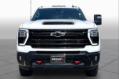 Summit White 2025 Chevrolet Silverado 2500 LT