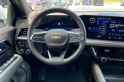 2025 Chevrolet Suburban LS