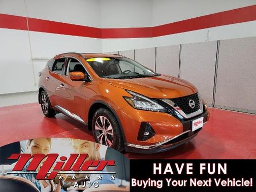 Photo 1 of 3 of 2019 Nissan Murano SV