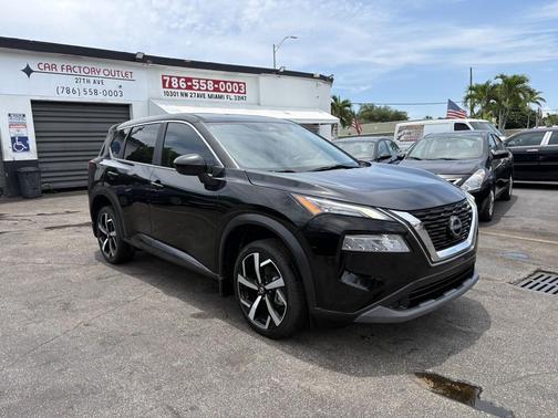 Super Black 2023 Nissan Rogue SV