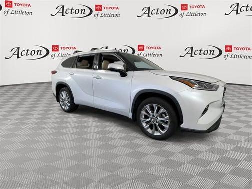 2022 Toyota Highlander Limited