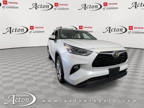 2022 Toyota Highlander Limited