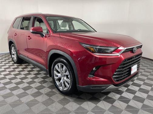 Ruby Flare Pearl 2026 Toyota Grand Highlander Limited