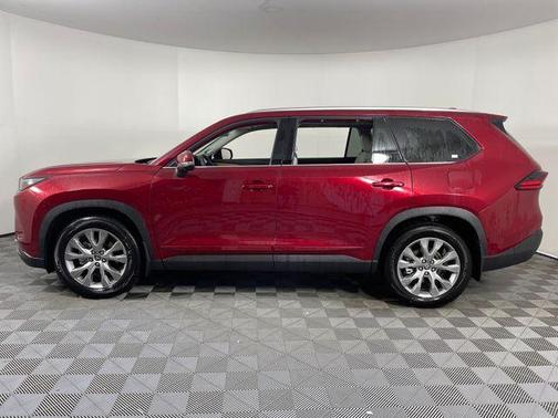 Ruby Flare Pearl 2026 Toyota Grand Highlander Limited