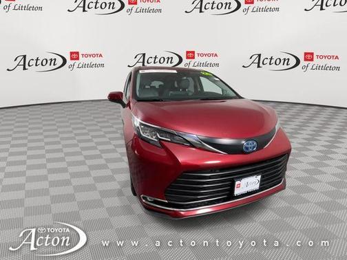 2021 Toyota Sienna XLE 7 Passenger