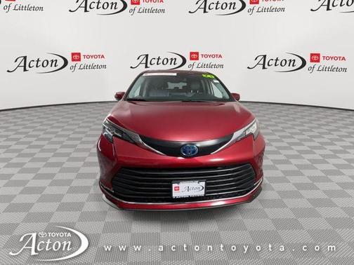 2021 Toyota Sienna XLE 7 Passenger