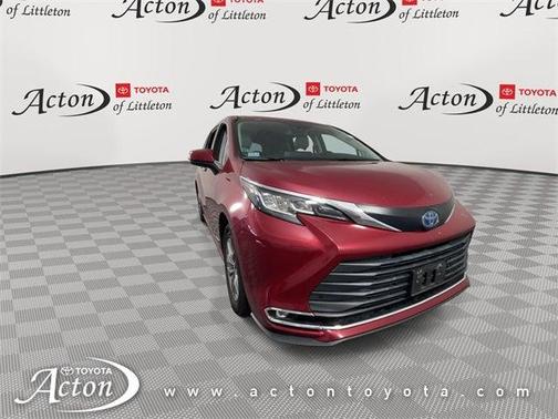 2021 Toyota Sienna XLE 7 Passenger