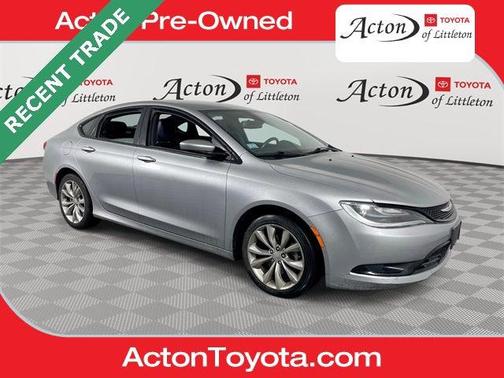 2016 Chrysler 200 S