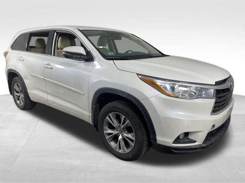 2016 Toyota Highlander LE Plus