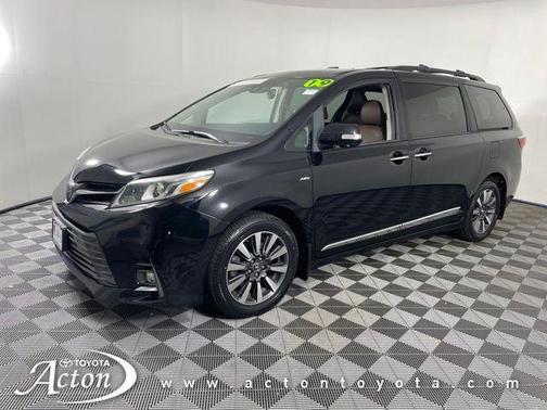 2019 Toyota Sienna Limited Premium