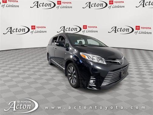 2019 Toyota Sienna Limited Premium