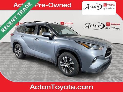 2021 Toyota Highlander Hybrid XLE