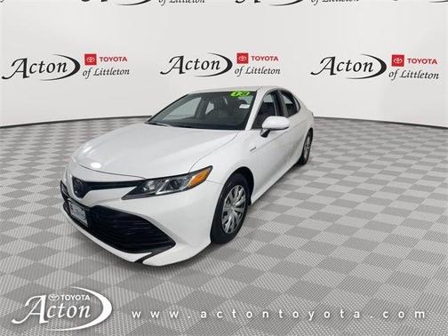 2018 Toyota Camry Hybrid LE