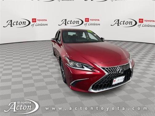 2023 Lexus ES 300h Base