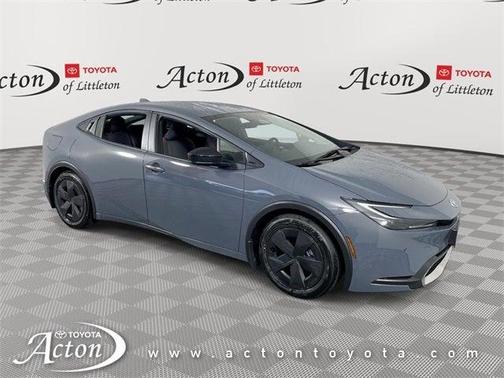 2025 Toyota Prius L