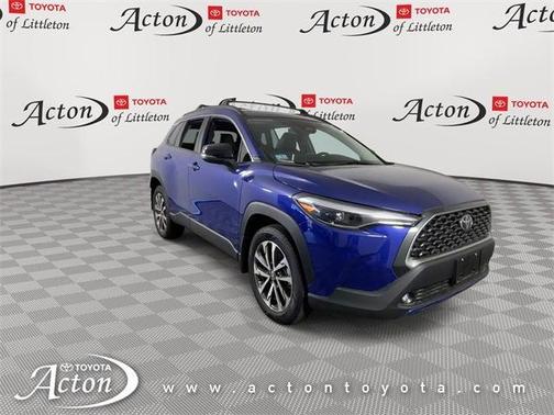 2025 Toyota Corolla Cross XLE