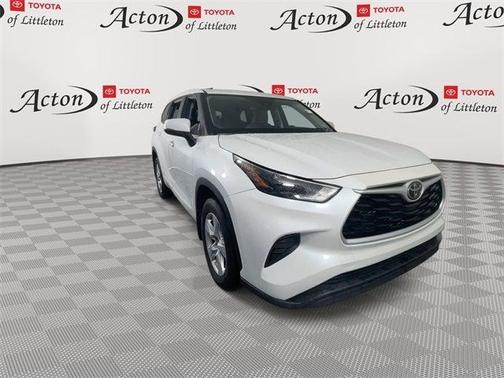 2022 Toyota Highlander L