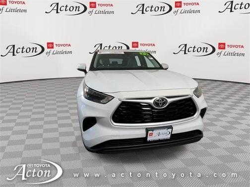 2022 Toyota Highlander L