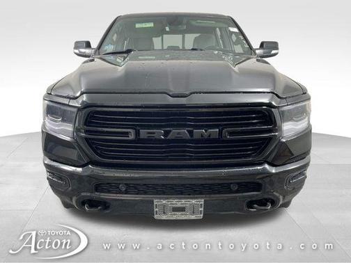 Diamond Black Crystal Pearlcoat 2019 RAM 1500 Big Horn