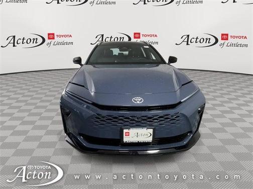 2025 Toyota Crown Signia Limited