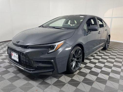 Underground/Midnight Black Metallic 2026 Toyota Corolla XSE