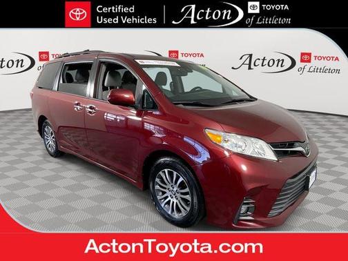 2019 Toyota Sienna XLE
