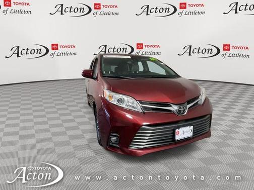 2019 Toyota Sienna XLE