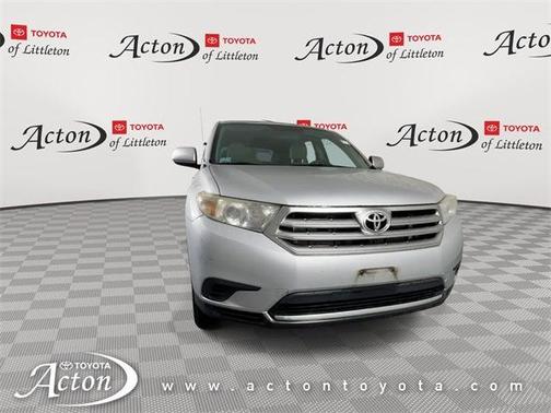 2012 Toyota Highlander SE