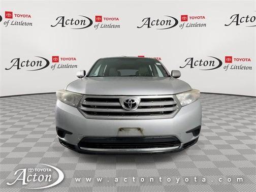 2012 Toyota Highlander SE