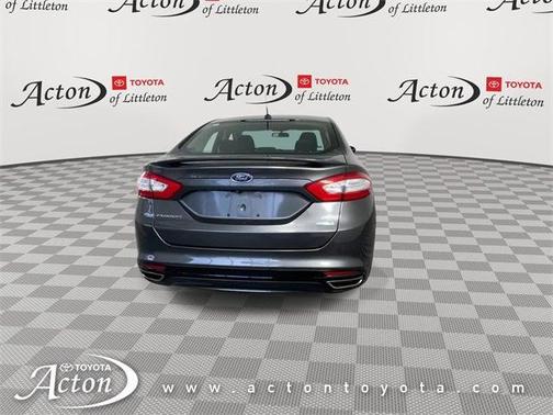 2015 Ford Fusion SE