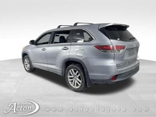 2014 Toyota Highlander LE