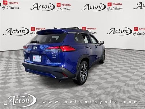 2025 Toyota Corolla Cross XLE