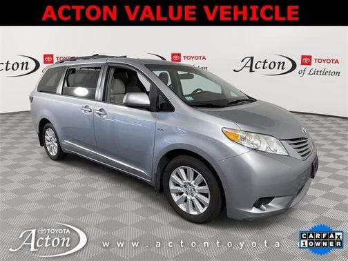 2017 Toyota Sienna LE